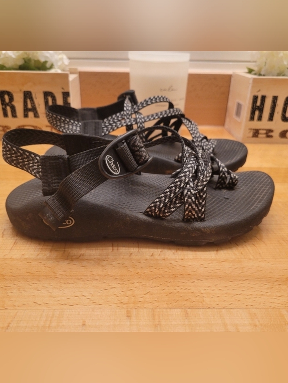 Chaco ZX2 Classic Strappy Sport Sandals Black Womens Size 7